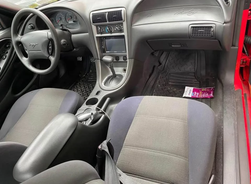2004 Ford SN95 Mustang - Image 9 of 11