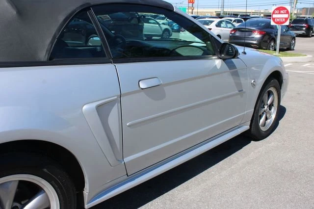 2004 Ford Mustang - Image 4 of 16