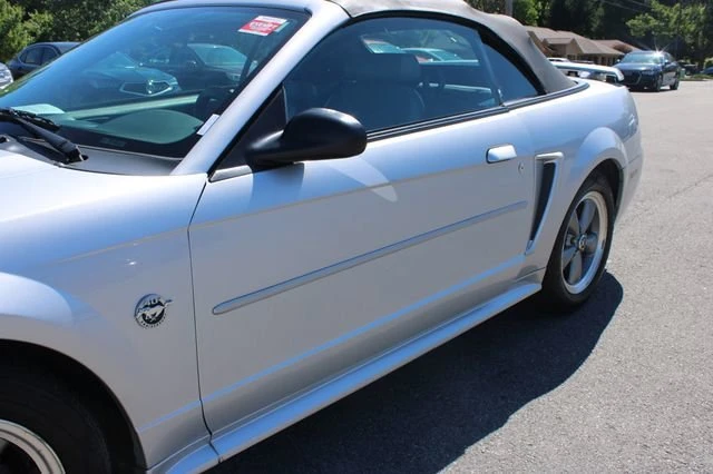 2004 Ford Mustang - Image 6 of 16