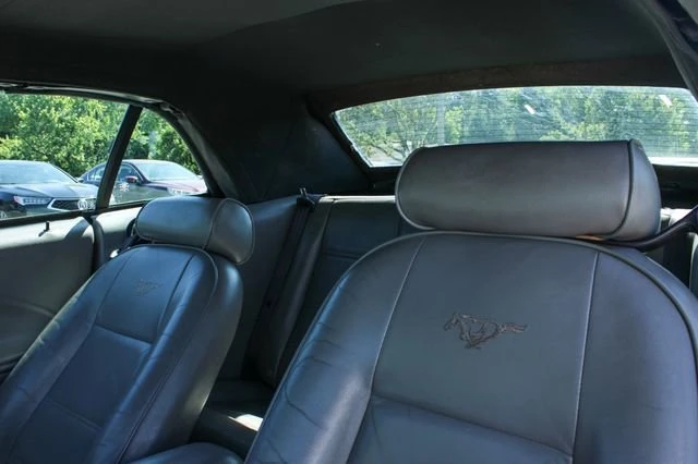 2004 Ford Mustang - Image 14 of 16