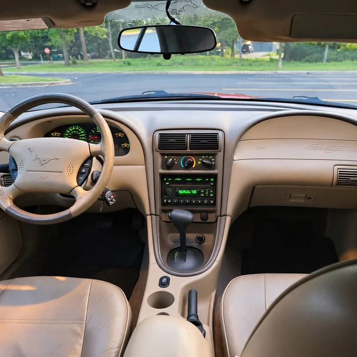 2004 Ford SN95 Mustang - Image 12 of 19