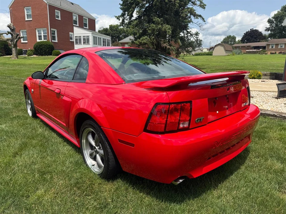 2004 Ford SN95 Mustang - Image 16 of 31