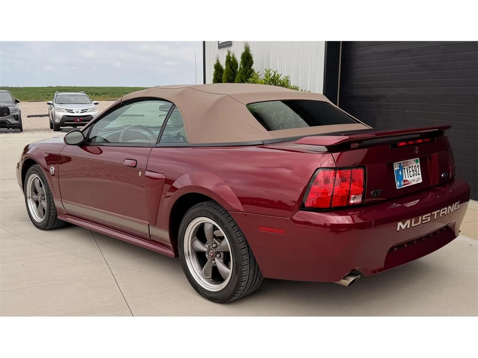 2004 Ford SN95 Mustang - Image 3 of 31