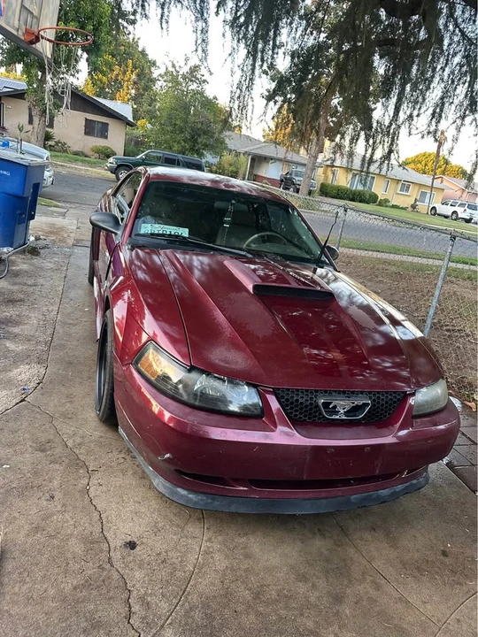 2004 Ford SN95 Mustang - Image 2 of 3