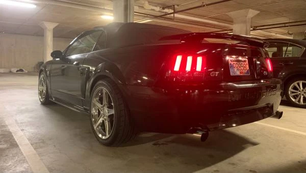 2004 Ford SN95 Mustang - Image 12 of 16