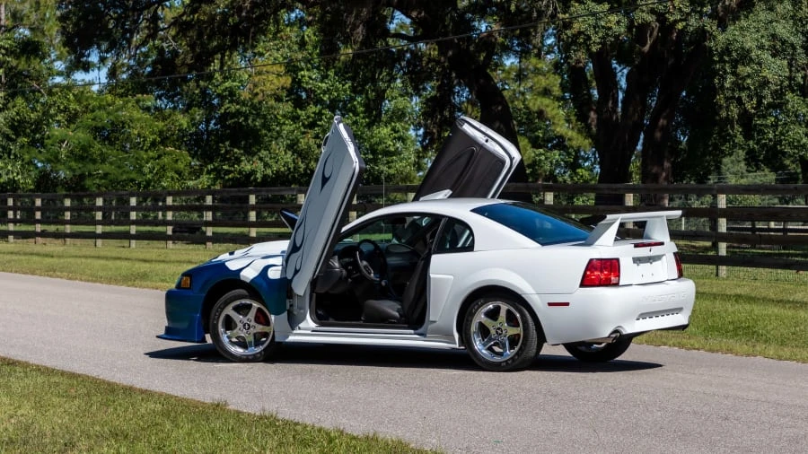 2004 Ford SN95 Mustang - Image 14 of 31