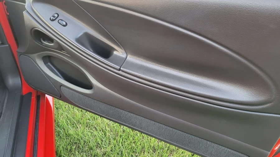 2004 Ford SN95 Mustang - Image 13 of 16