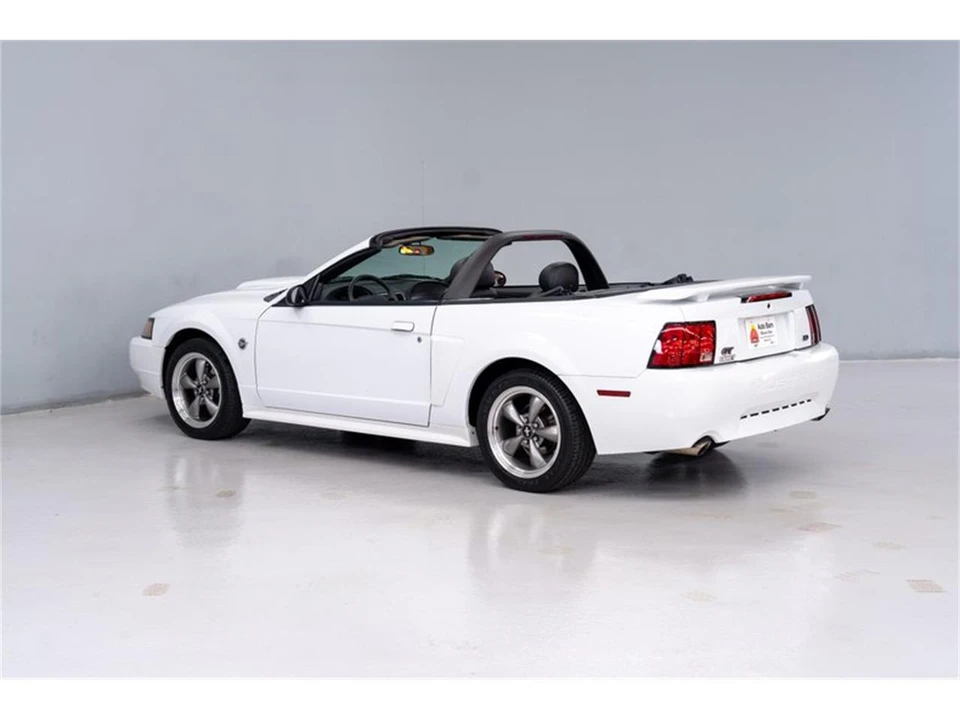 2004 Ford SN95 Mustang - Image 3 of 31