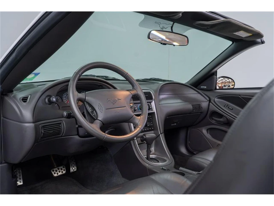 2004 Ford SN95 Mustang - Image 12 of 31
