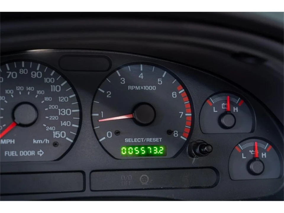 2004 Ford SN95 Mustang - Image 15 of 31