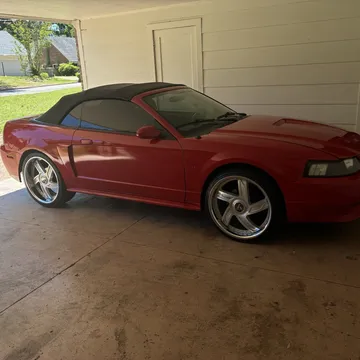 2004 Ford Mustang GT