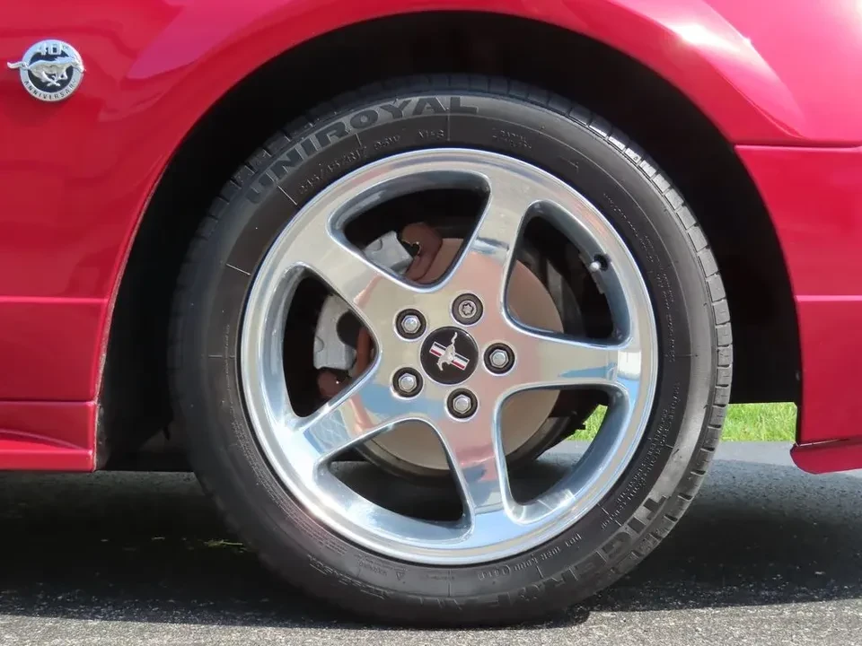 2004 Ford SN95 Mustang - Image 11 of 20