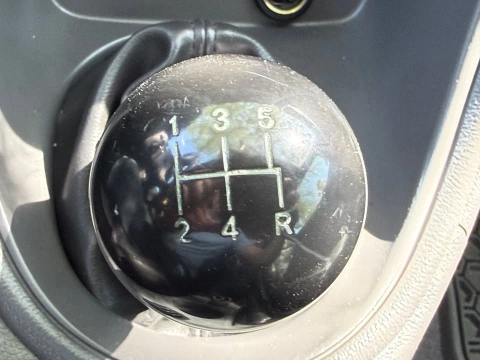 2004 Ford SN95 Mustang - Image 16 of 20