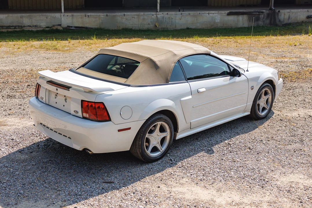 2004 Ford SN95 Mustang - Image 14 of 31