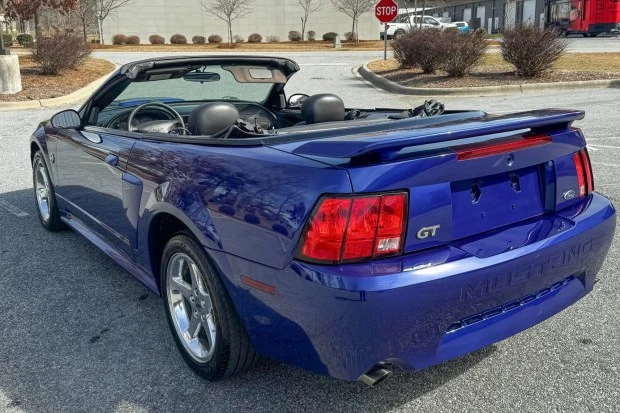 2004 Ford SN95 Mustang - Image 2 of 6