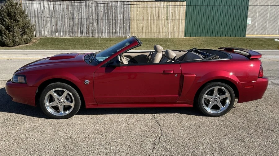2004 Ford SN95 Mustang - Image 2 of 15