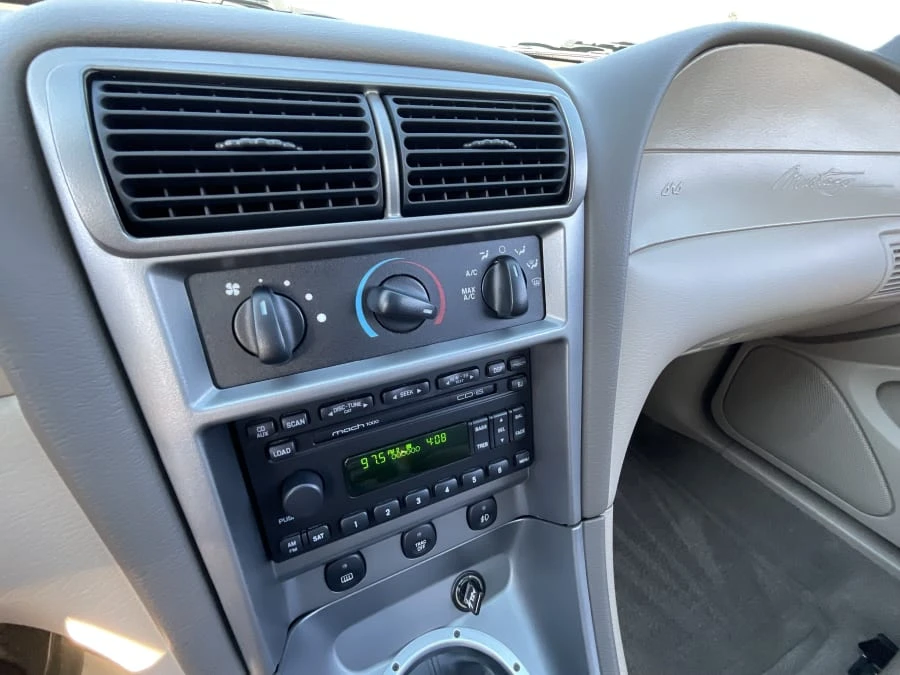 2004 Ford SN95 Mustang - Image 9 of 15