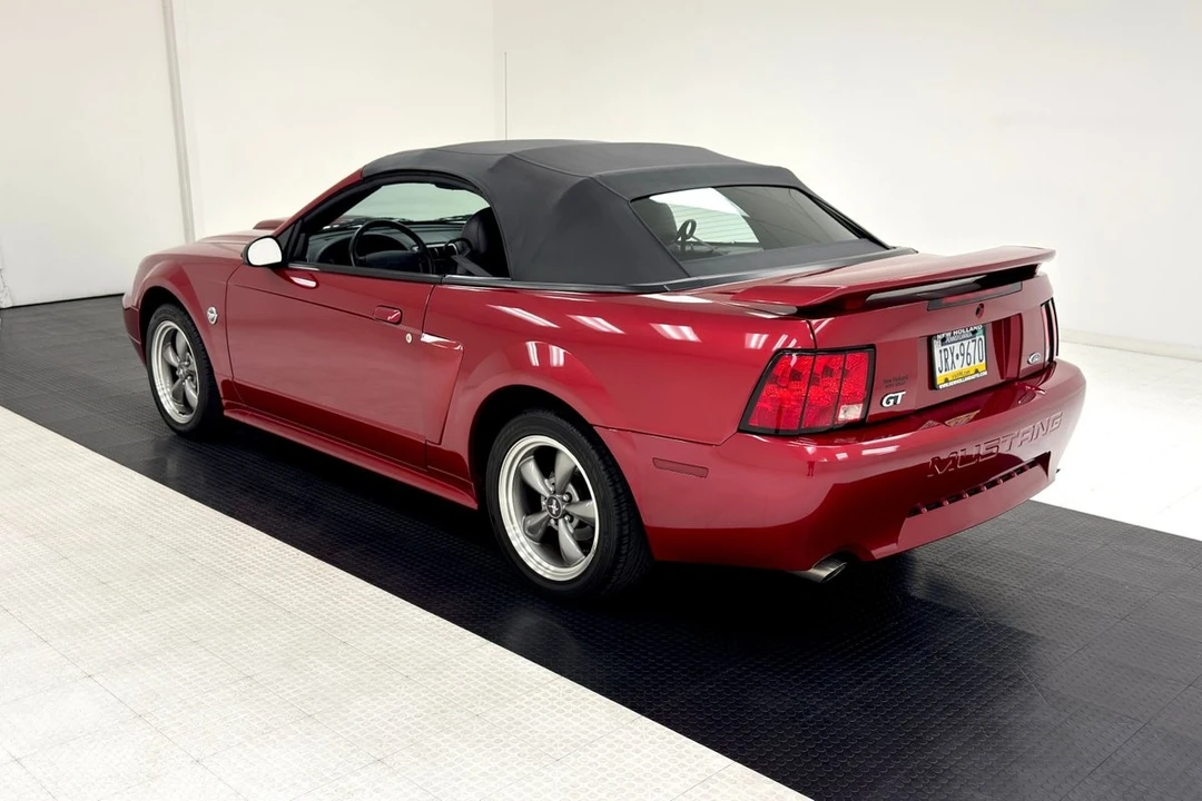 2004 Ford SN95 Mustang - Image 5 of 12