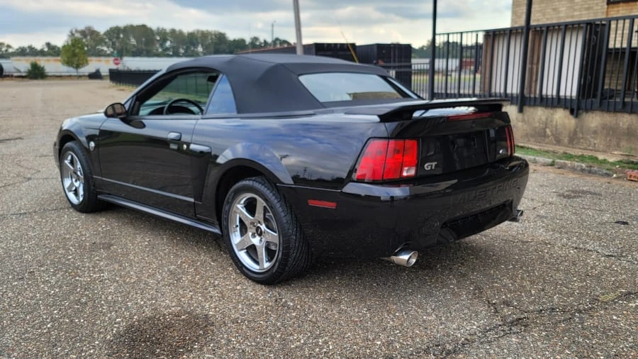 2004 Ford SN95 Mustang - Image 11 of 23