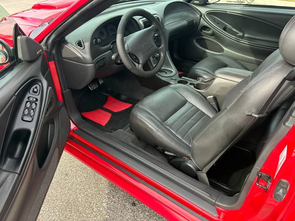 2004 Ford SN95 Mustang - Image 9 of 16