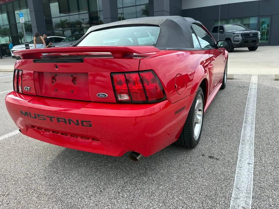 2004 Ford SN95 Mustang - Image 8 of 16