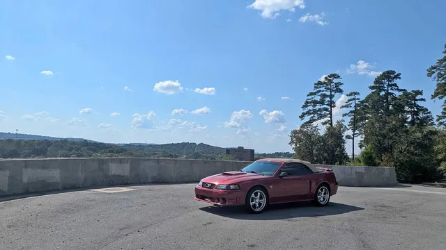 2004 Ford Mustang GT Convertible 2D