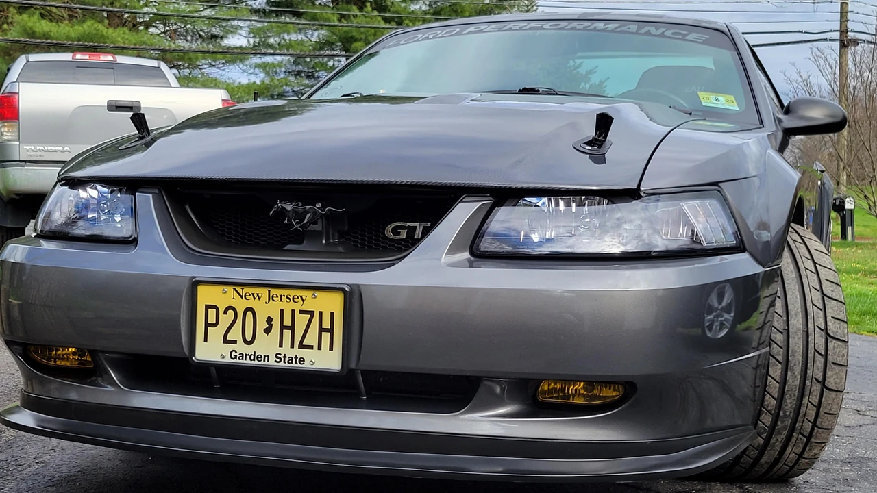 2004 Ford SN95 Mustang - Image 7 of 31