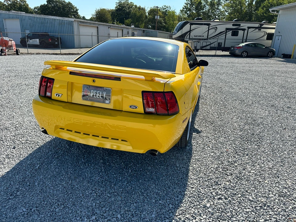 2004 Ford SN95 Mustang - Image 13 of 31