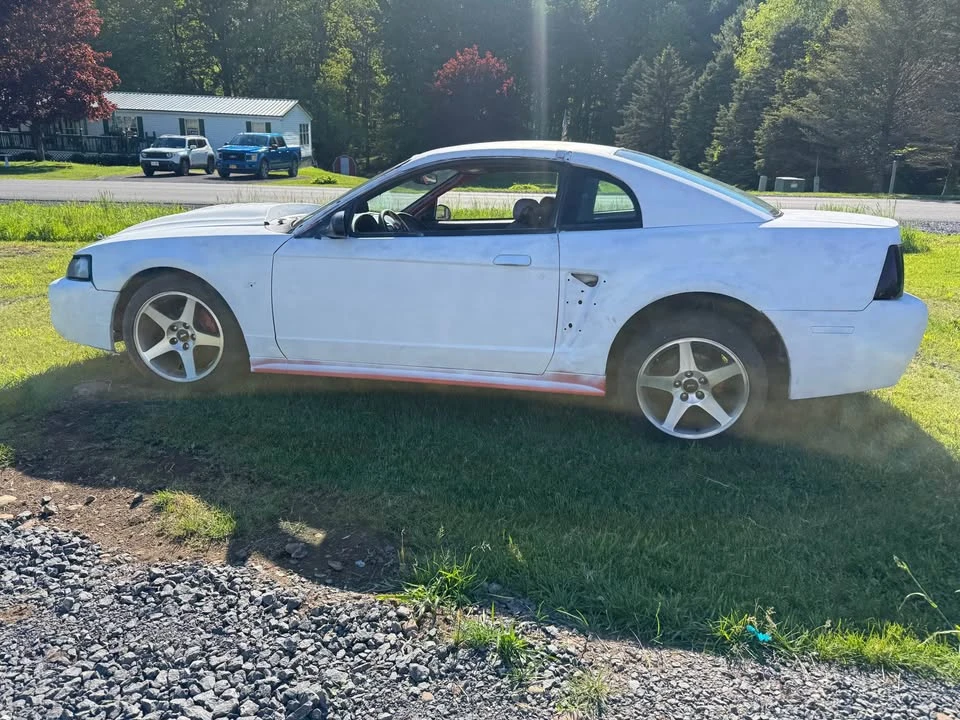 2004 Ford SN95 Mustang - Image 2 of 6