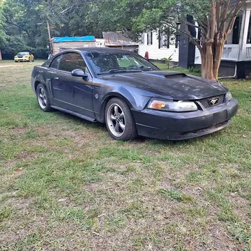 2004 Ford Mustang GT Coupe