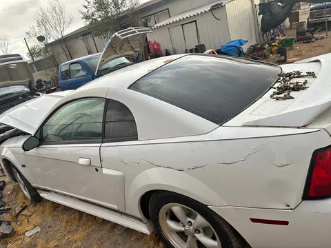 2004 Ford Mustang GT Coupe 2D