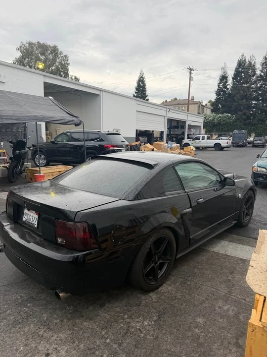 2004 Ford SN95 Mustang - Image 2 of 4