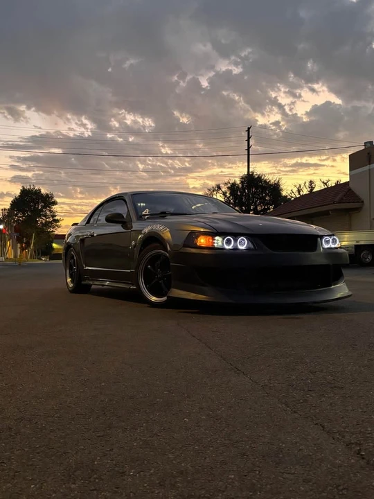 2004 Ford SN95 Mustang - Image 2 of 4