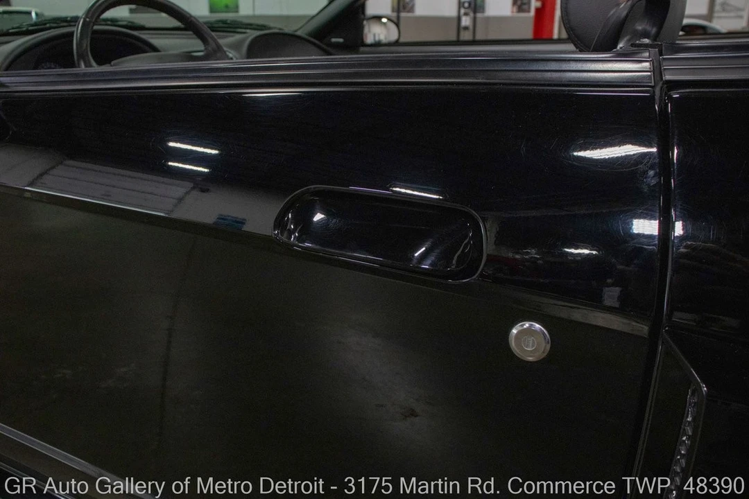 2004 Ford SN95 Mustang - Image 16 of 31