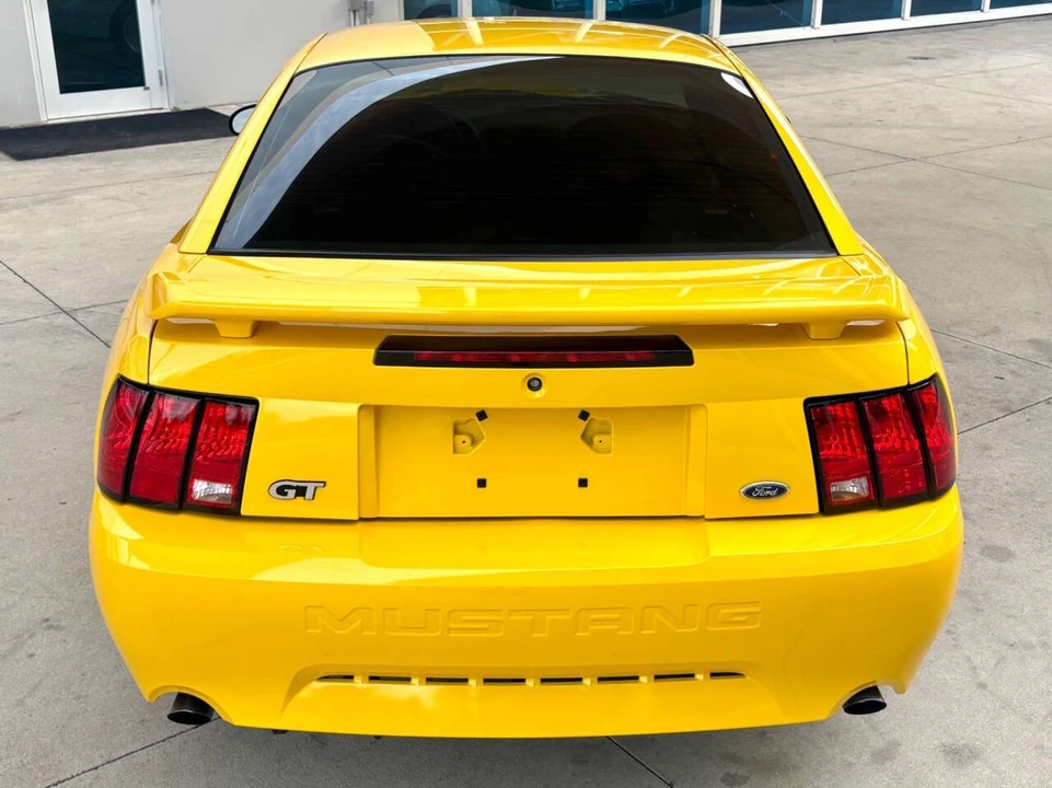 2004 Ford SN95 Mustang - Image 8 of 31