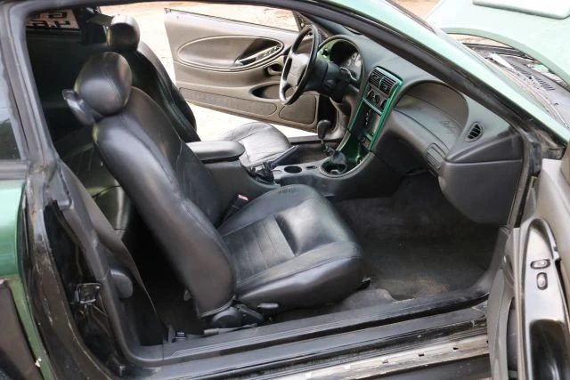2004 Ford SN95 Mustang - Image 11 of 12