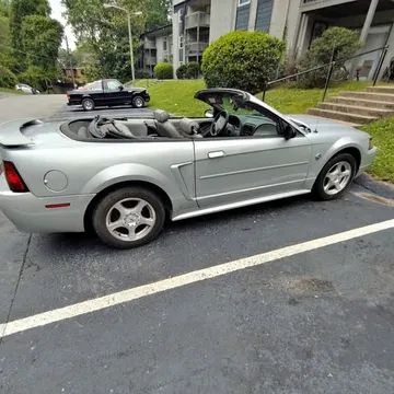 2004 Ford Mustang GT Premium Convertible