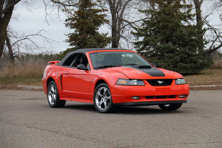 2004 Ford SN95 Mustang - Image 17 of 31