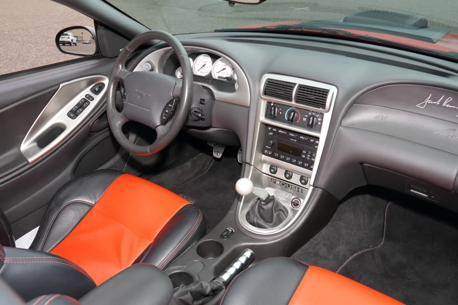 2004 Ford SN95 Mustang - Image 23 of 31