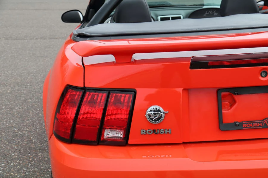 2004 Ford SN95 Mustang - Image 15 of 31