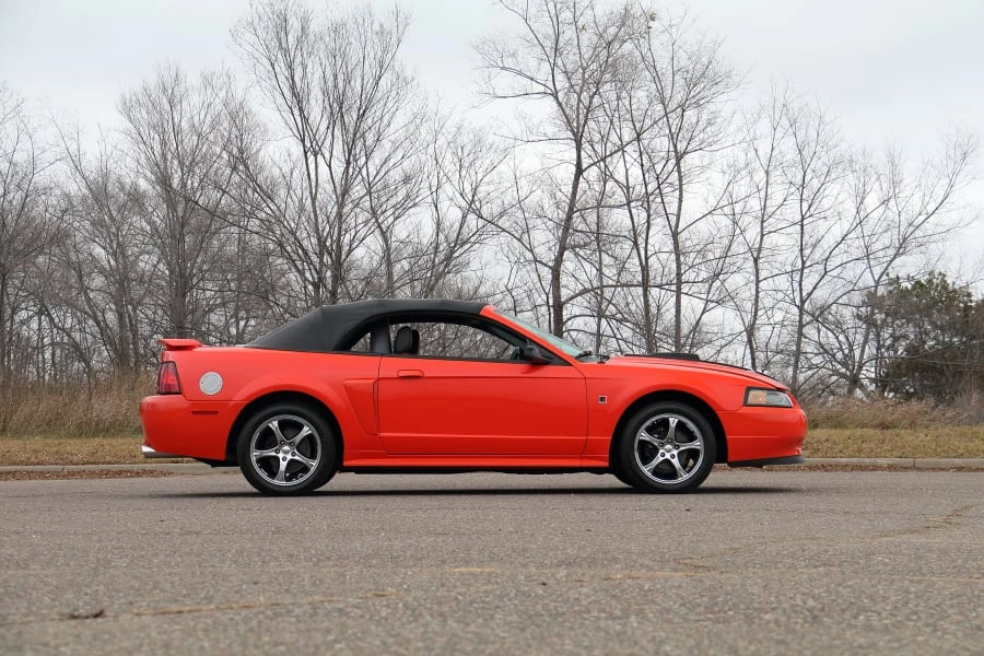 2004 Ford SN95 Mustang - Image 2 of 31