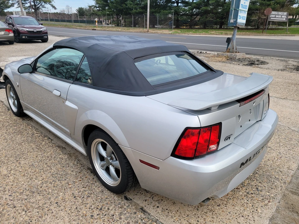 2004 Ford SN95 Mustang - Image 23 of 31