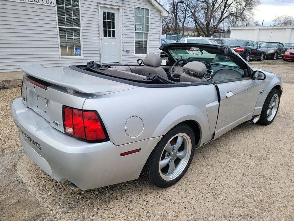 2004 Ford SN95 Mustang - Image 4 of 31