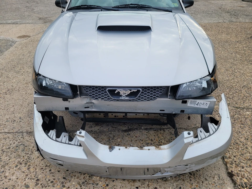 2004 Ford SN95 Mustang - Image 13 of 31