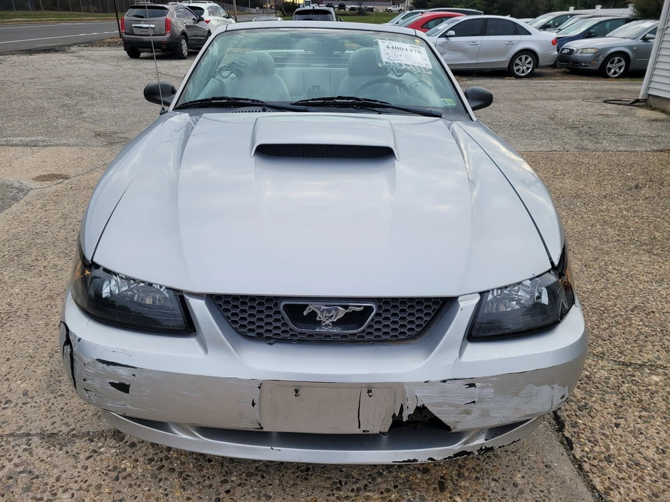 2004 Ford SN95 Mustang - Image 8 of 31