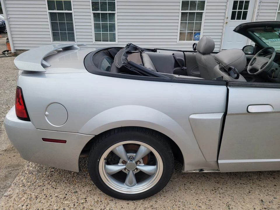 2004 Ford SN95 Mustang - Image 18 of 31