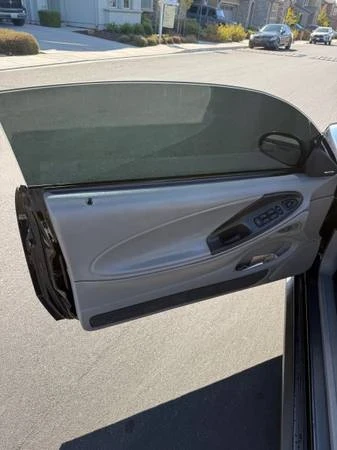 2004 Ford SN95 Mustang - Image 11 of 12
