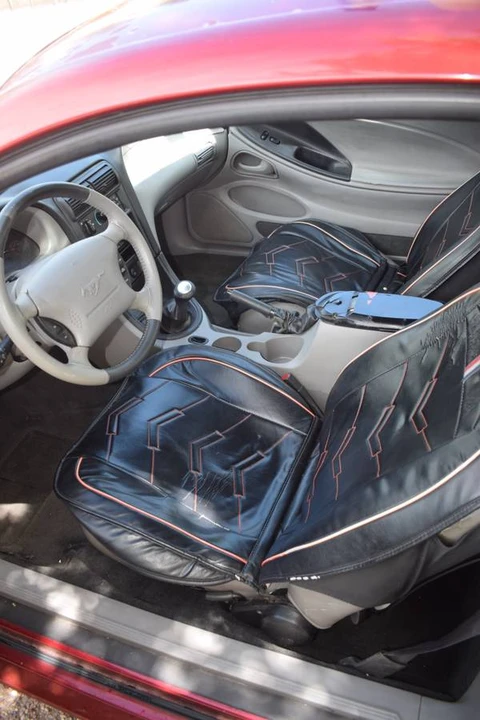 2004 Ford SN95 Mustang - Image 7 of 8