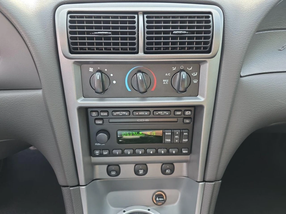 2004 Ford SN95 Mustang - Image 9 of 31