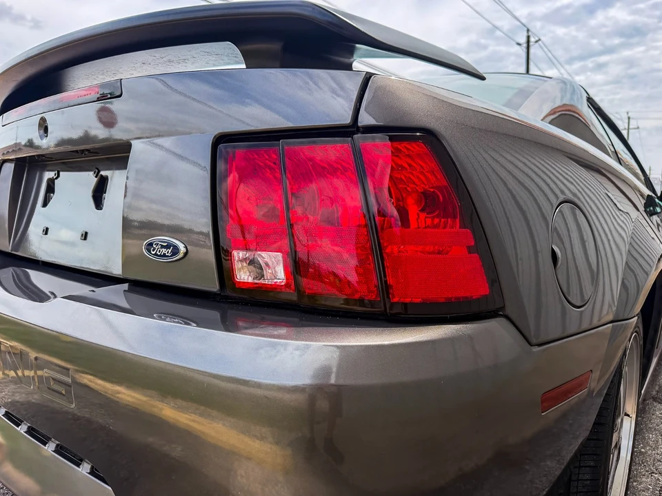 2004 Ford SN95 Mustang - Image 8 of 31